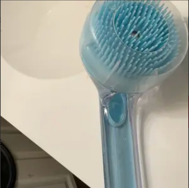 Customer's PawSuds brush bristles